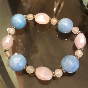 Stretch bead bracelet